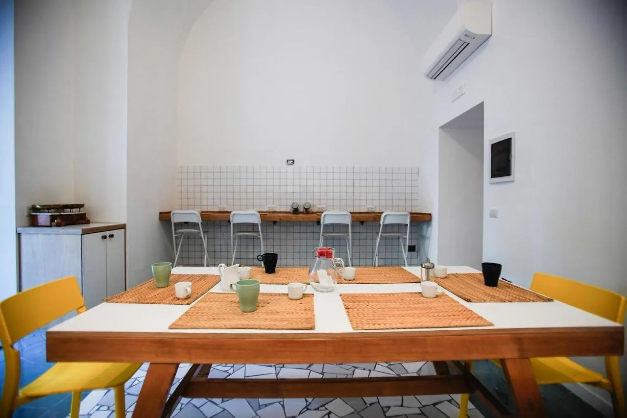 NAP Hostel Spaccanapoli Italia